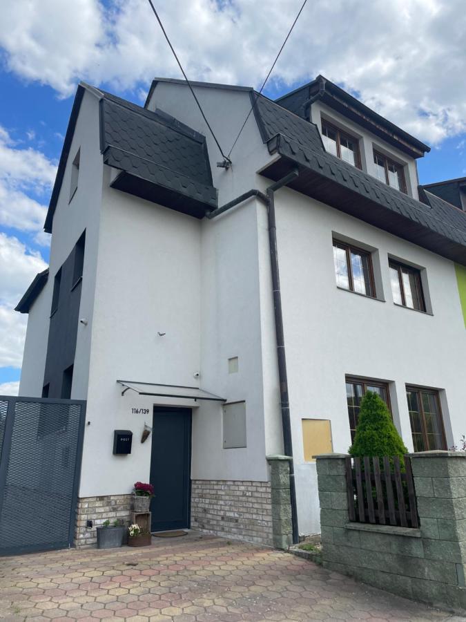 Apartment Dubnica Prejta 3 Dubnica nad Vahom Luaran gambar