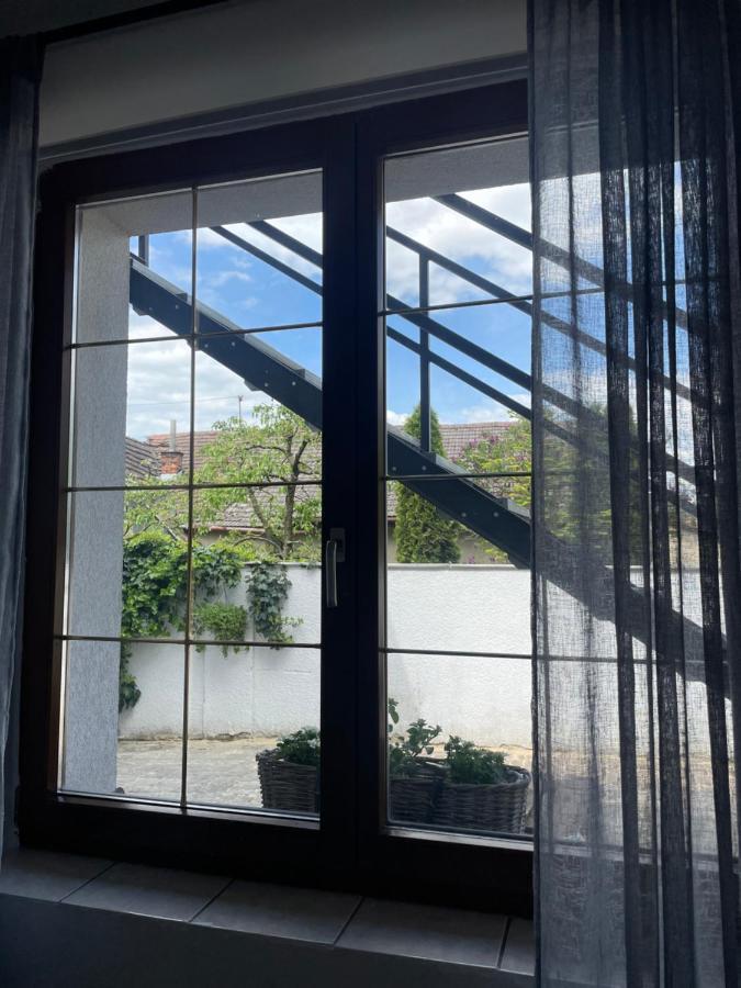 Apartment Dubnica Prejta 3 Dubnica nad Vahom Luaran gambar